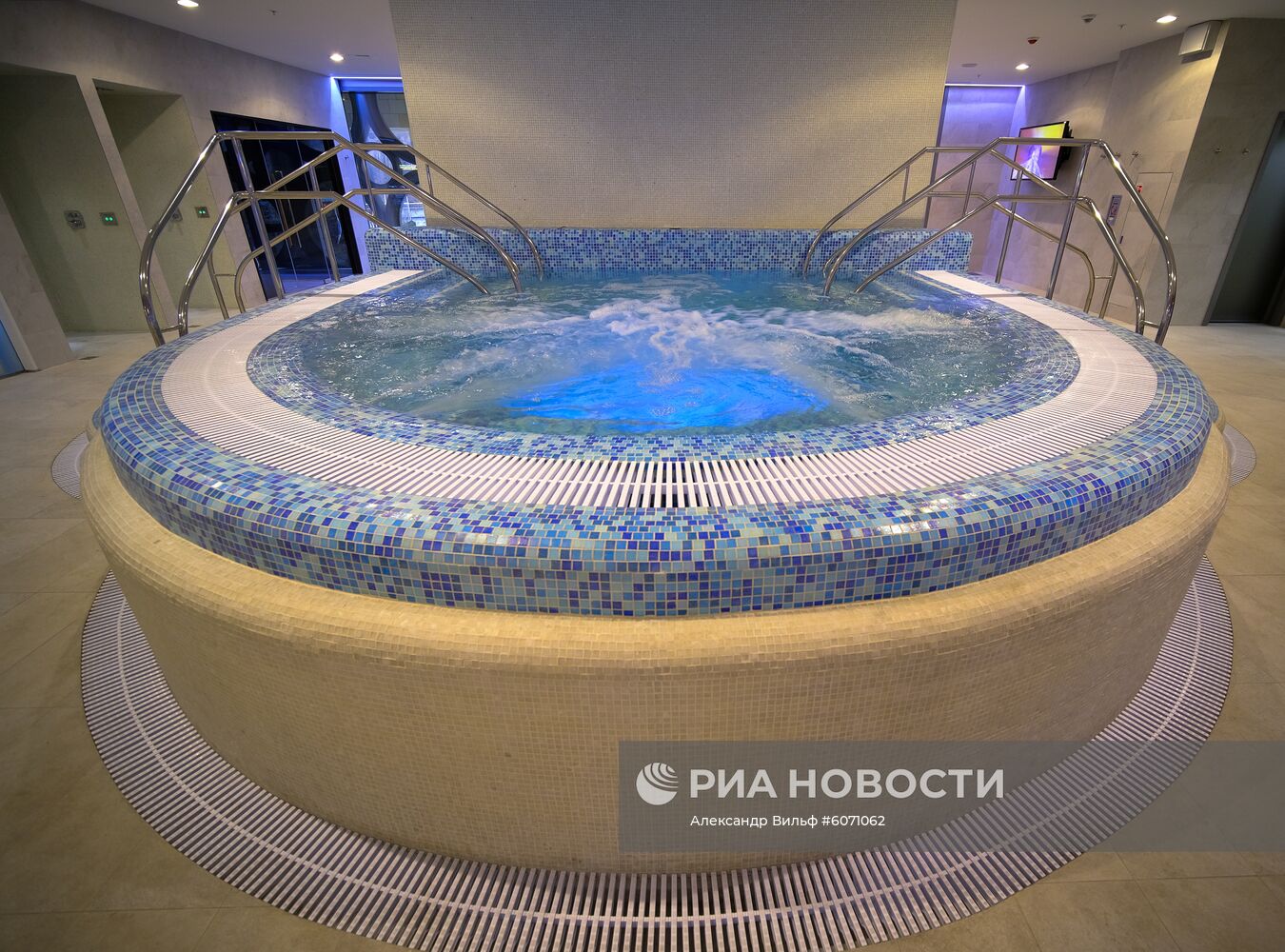 Дворец водных видов спорта в "Лужниках"