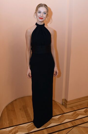 Премия "Женщина года  2019" по версии журнала Glamour