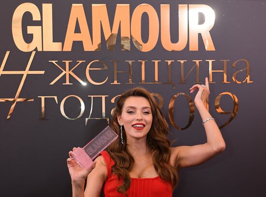 Премия "Женщина года  2019" по версии журнала Glamour