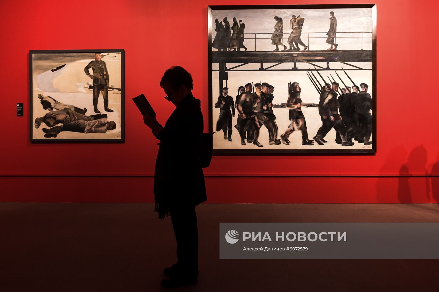 Открытие выставки "Дейнека/Самохвалов" в Санкт-Петербурге