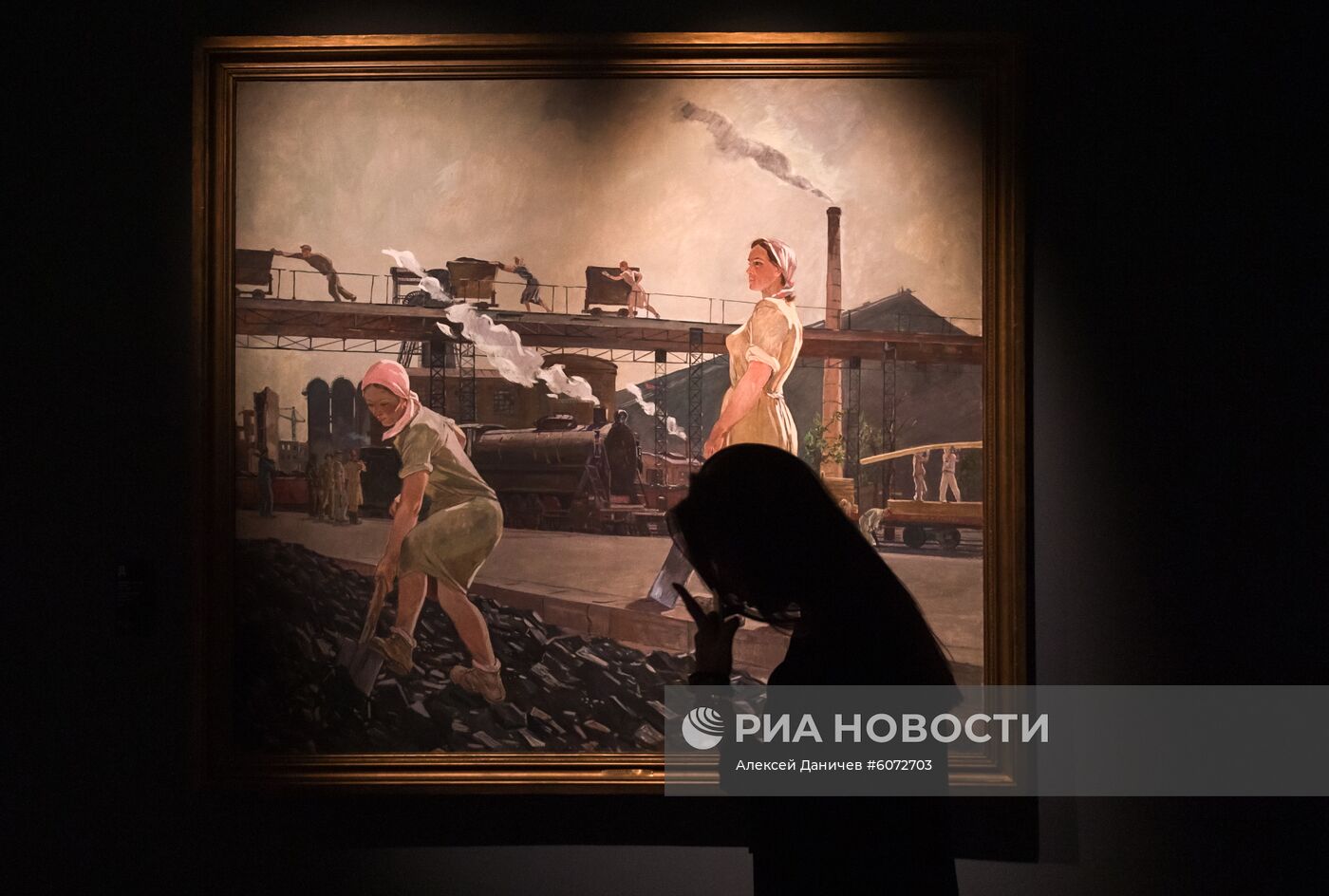 Открытие выставки "Дейнека/Самохвалов" в Санкт-Петербурге