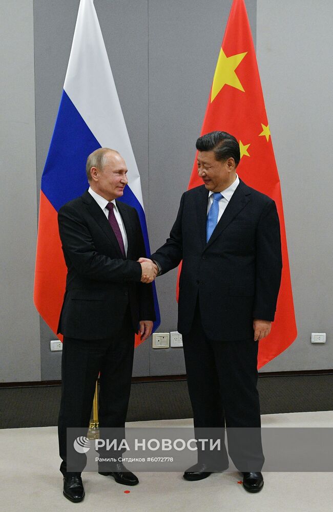 Рабочий визит президента РФ В. Путина в Бразилию для участия саммите БРИКС