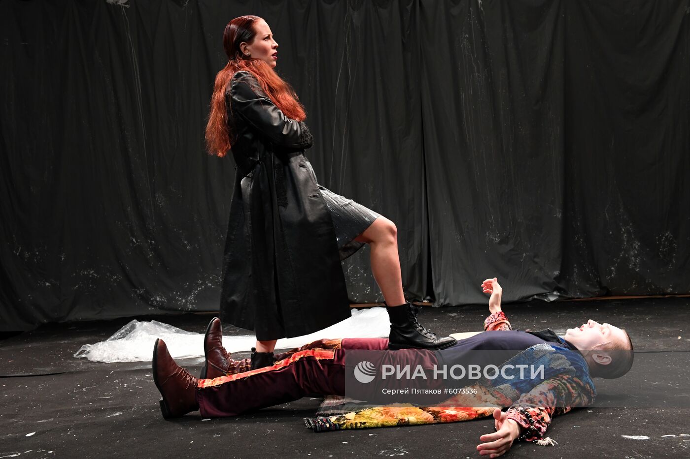 Спектакль "Светит, да не греет" в театре им. М. Н. Ермоловой