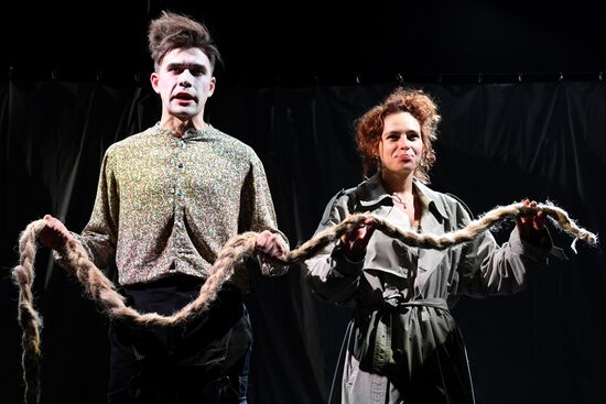 Спектакль "Светит, да не греет" в театре им. М. Н. Ермоловой