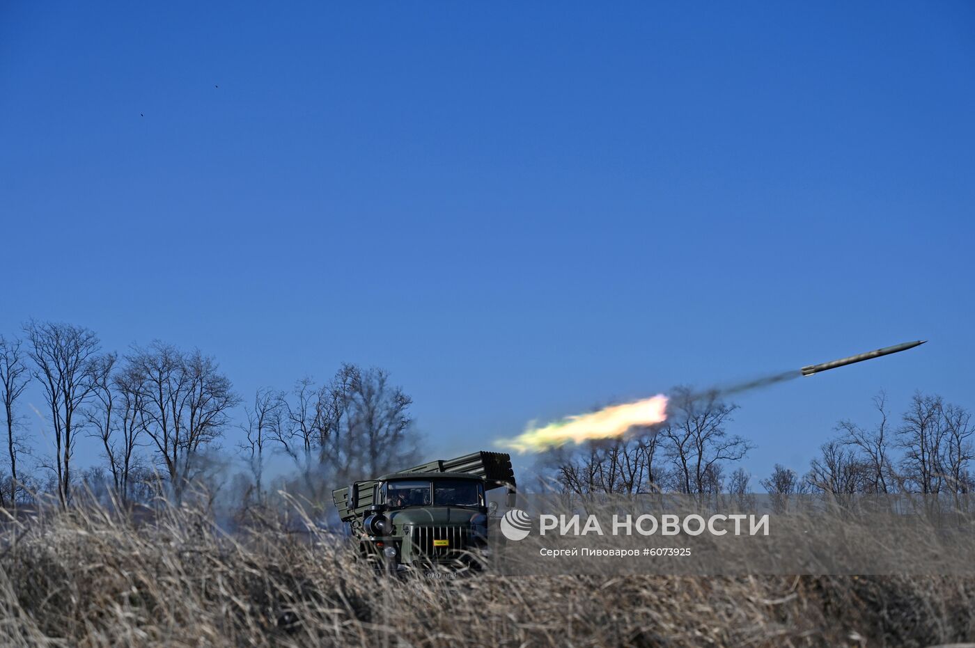 Учения ко Дню ракетных войск в Ростовской области