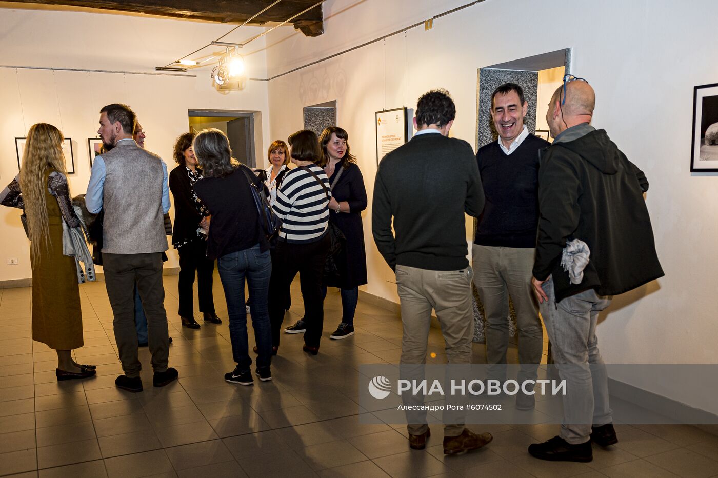 Открытие выставки победителей конкурса им. А. Стенина в Италии