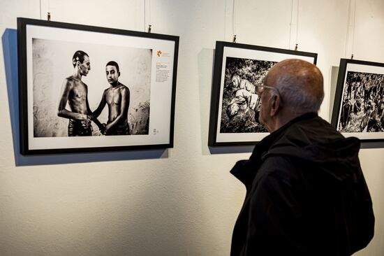 Открытие выставки победителей конкурса им. А. Стенина в Италии