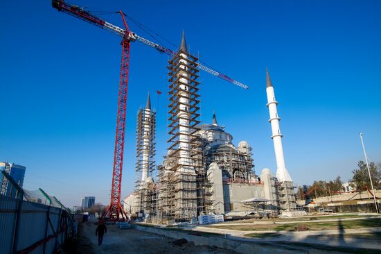 Строительство Соборной мечети в Симферополе