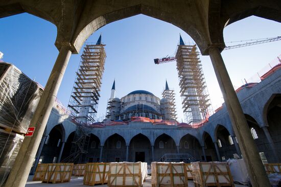 Строительство Соборной мечети в Симферополе