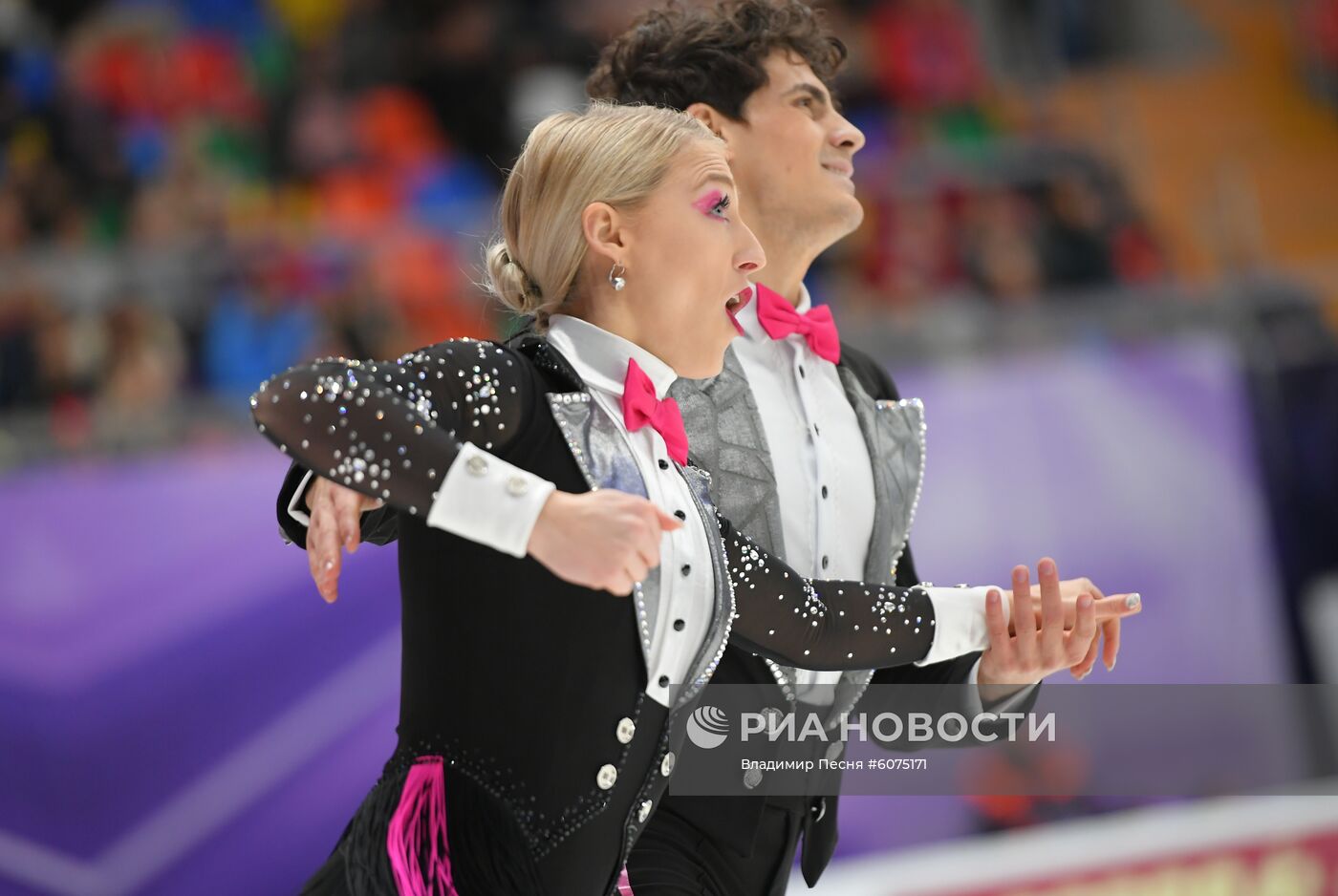 Фигурное катание. V этап Гран-при. Танцы. Ритмический танец