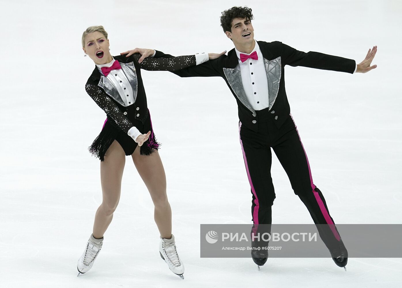 Фигурное катание. V этап Гран-при. Танцы. Ритмический танец