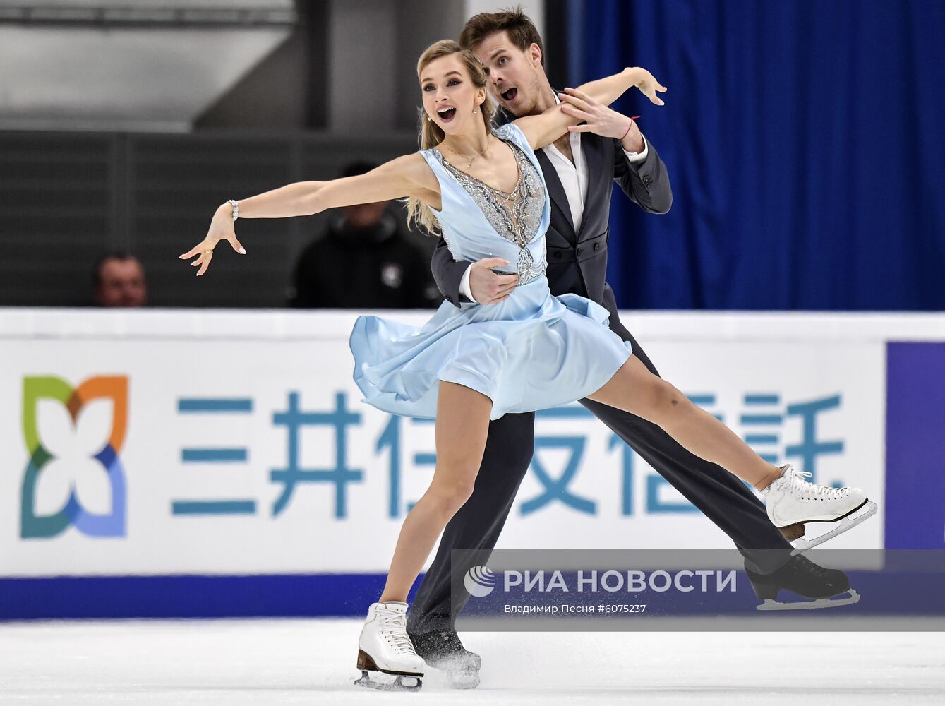 Фигурное катание. V этап Гран-при. Танцы. Ритмический танец