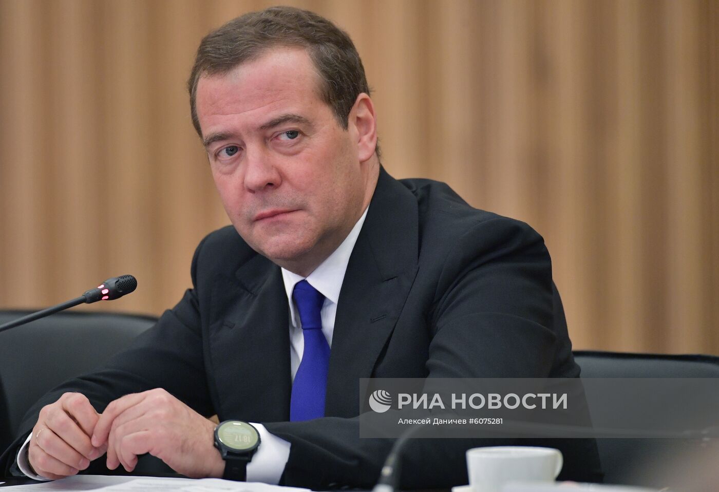 Рабочая поездка премьер-министра РФ Д. Медведева в Санкт-Петербург
