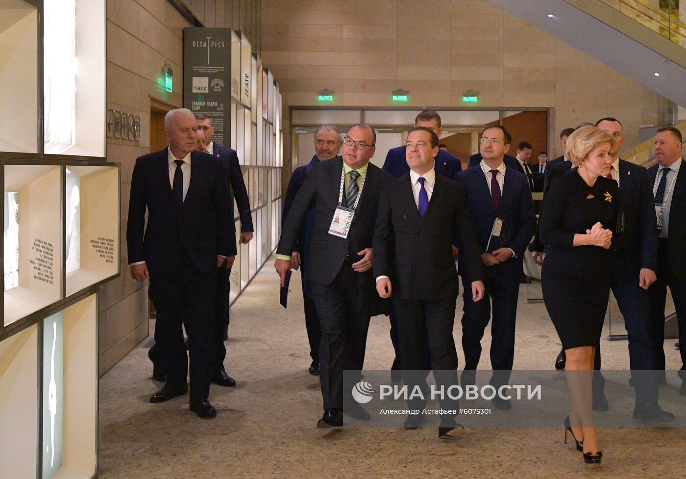 Рабочая поездка премьер-министра РФ Д. Медведева в Санкт-Петербург