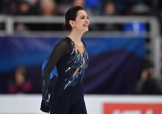 Фигурное катание. V этап Гран-при. Женщины. Короткая программа