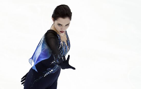 Фигурное катание. V этап Гран-при. Женщины. Короткая программа