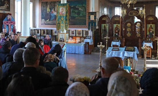 Прощание с аспиранткой СПбГУ А. Ещенко