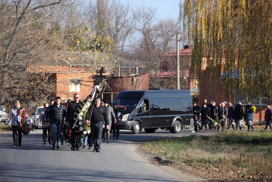 Прощание с аспиранткой СПбГУ А. Ещенко