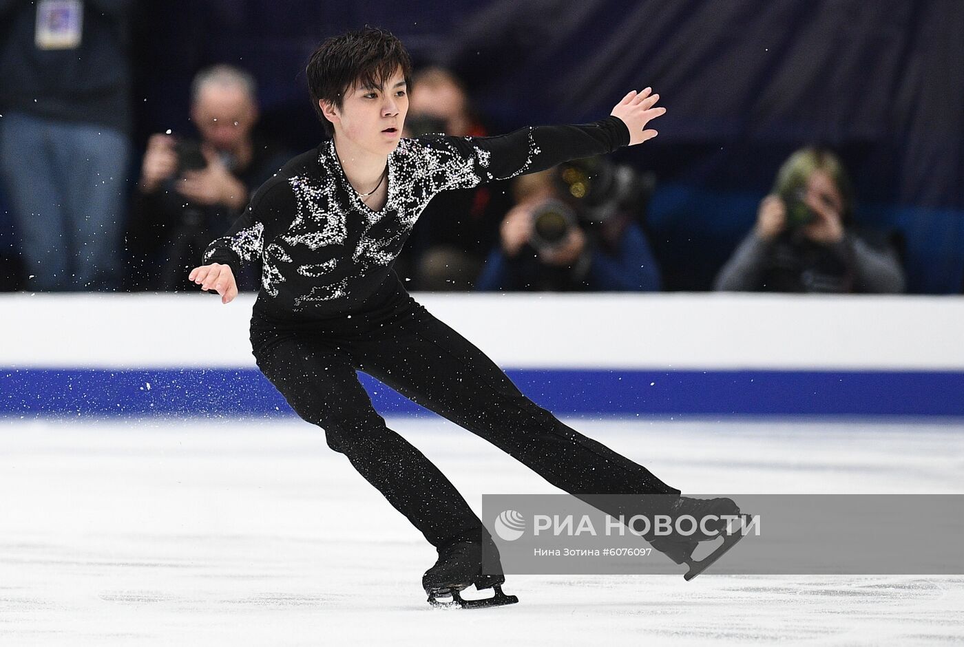 Фигурное катание. V этап Гран-при. Мужчины. Произвольная программа