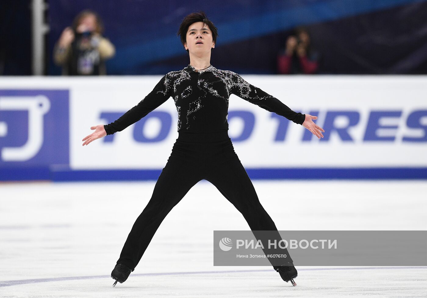 Фигурное катание. V этап Гран-при. Мужчины. Произвольная программа