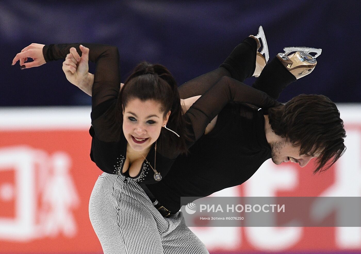 Фигурное катание. V этап Гран-при. Танцы. Произвольная программа