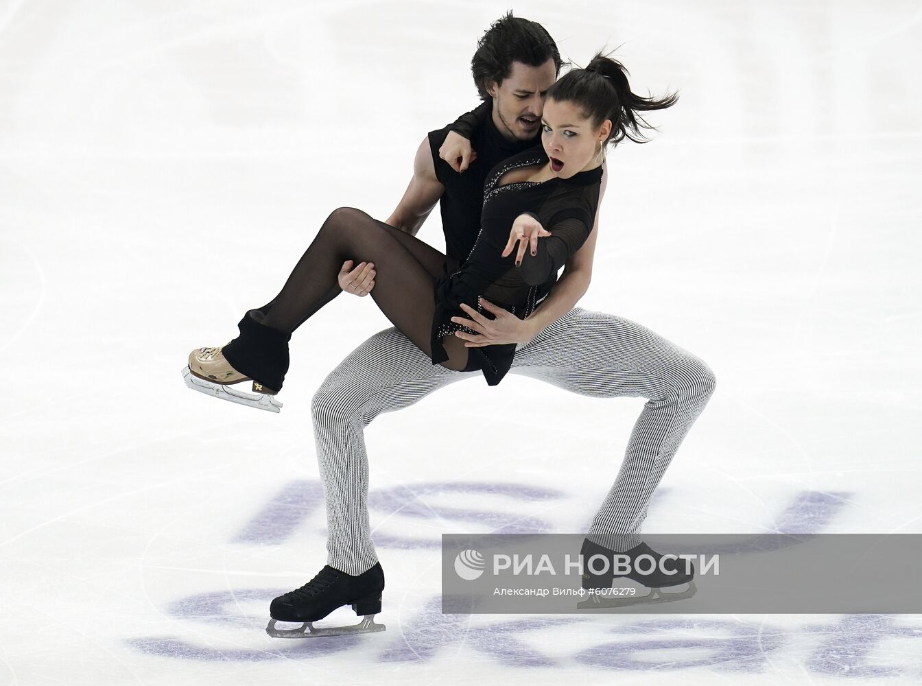 Фигурное катание. V этап Гран-при. Танцы. Произвольная программа