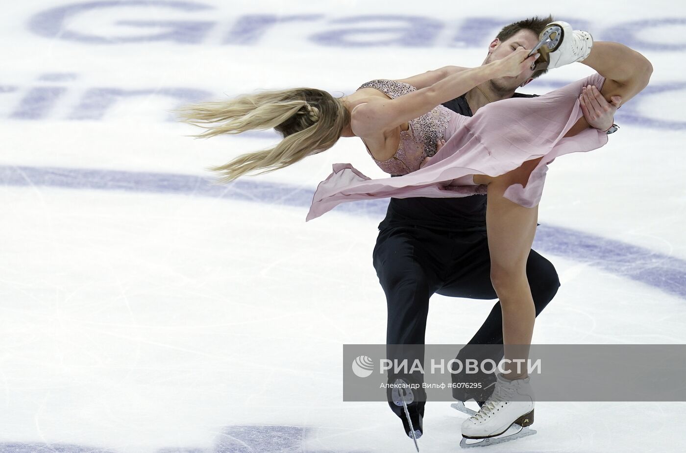 Фигурное катание. V этап Гран-при. Танцы. Произвольная программа