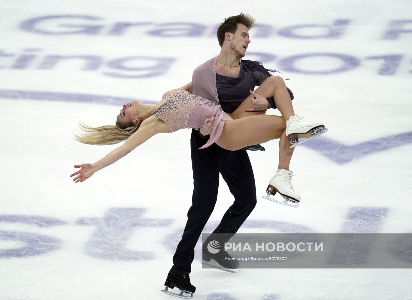 Фигурное катание. V этап Гран-при. Танцы. Произвольная программа