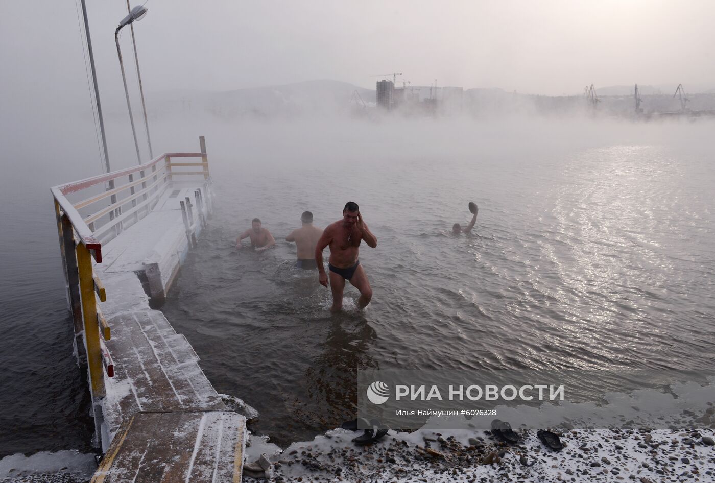 Открытие купального сезона моржей в Красноярске