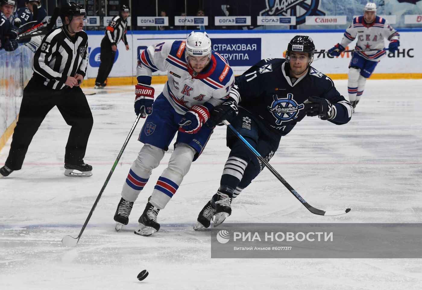 Хоккей. КХЛ. Матч "Адмирал" - СКА
