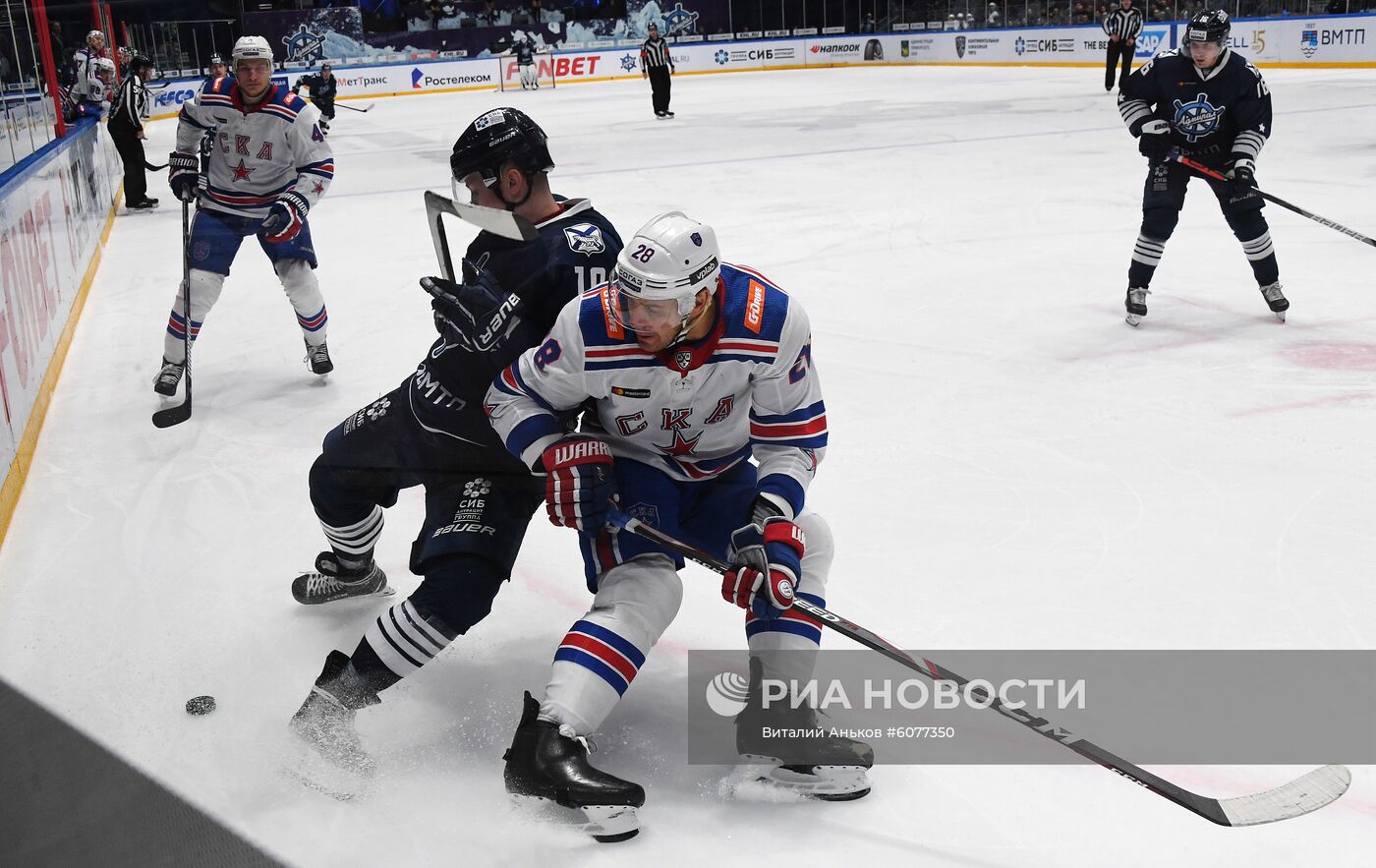 Хоккей. КХЛ. Матч "Адмирал" - СКА