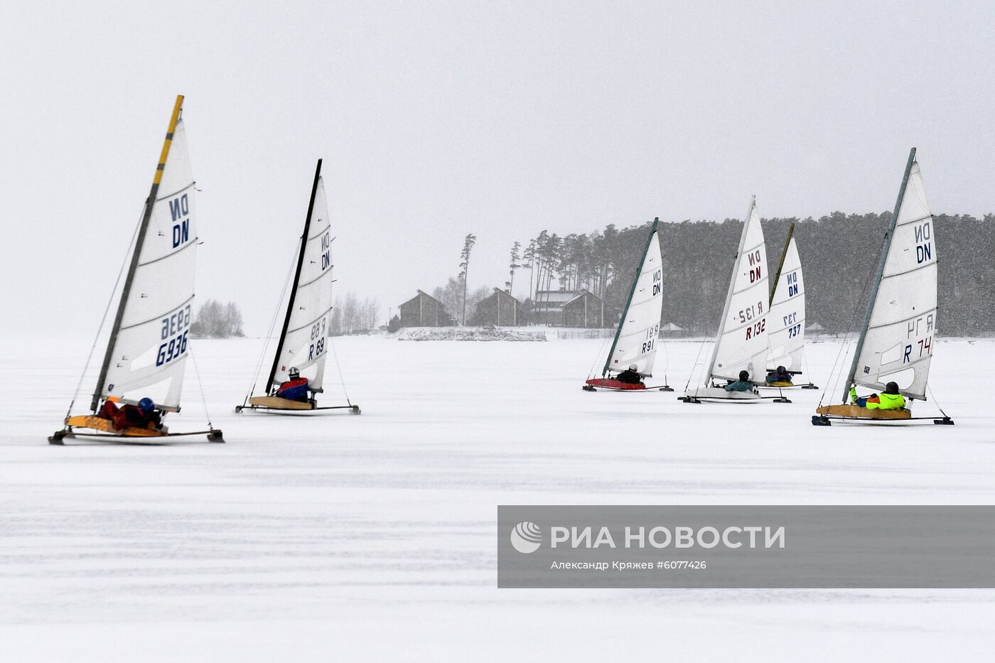 Соревнования по буерному спорту в Новосибирске