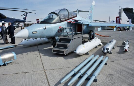 Международный авиасалон Dubai Airshow 2019