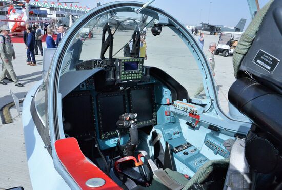 Международный авиасалон Dubai Airshow 2019