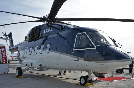 Международный авиасалон Dubai Airshow 2019