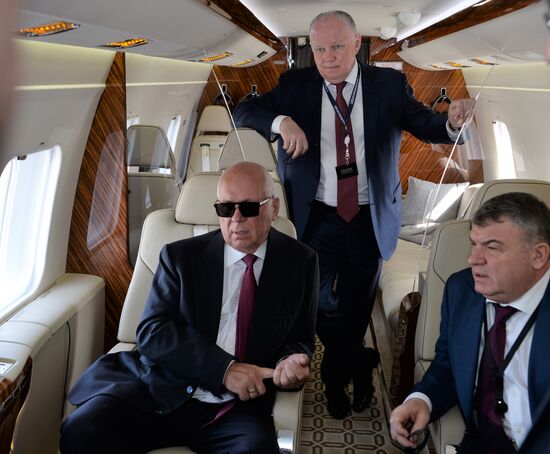 Международный авиасалон Dubai Airshow 2019