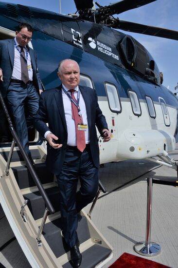 Международный авиасалон Dubai Airshow 2019