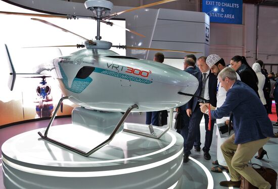 Международный авиасалон Dubai Airshow 2019