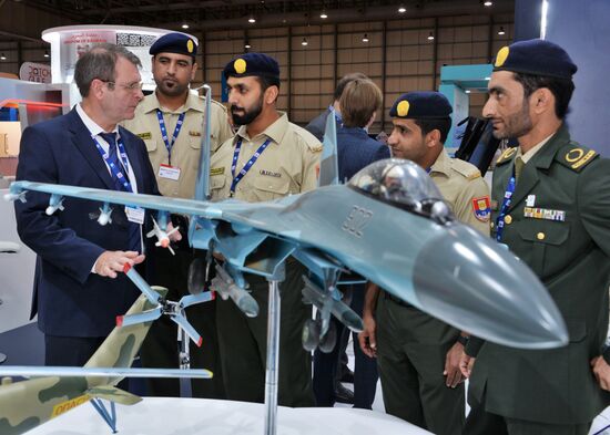 Международный авиасалон Dubai Airshow 2019