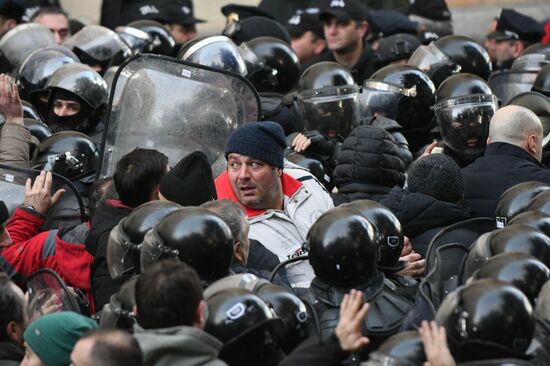 Акции протеста в Тбилиси