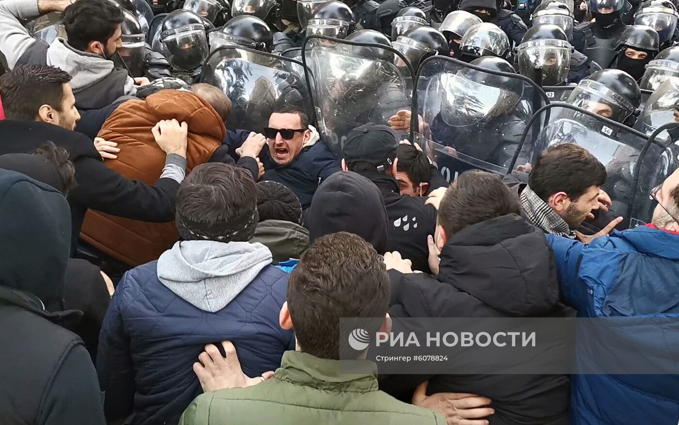 Акции протеста в Тбилиси