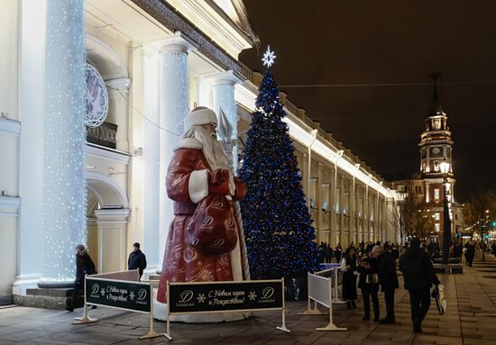 Новогоднее украшение Санкт-Петербурга