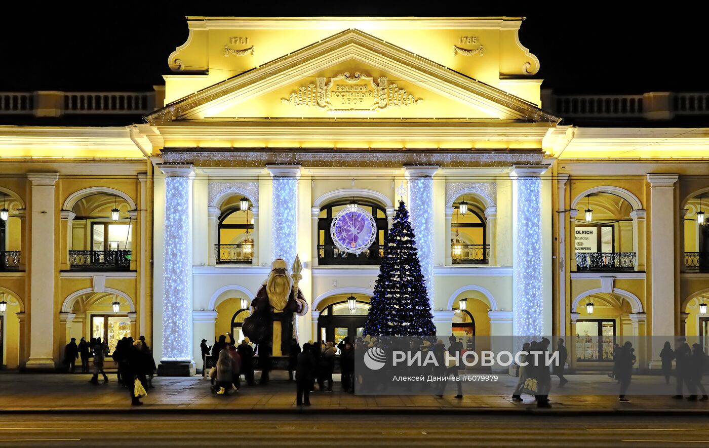 Новогоднее украшение Санкт-Петербурга