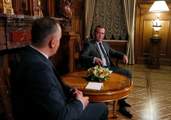 Премьер-министр РФ Д. Медведев встретился с премьер-министром Молдавии И. Кику