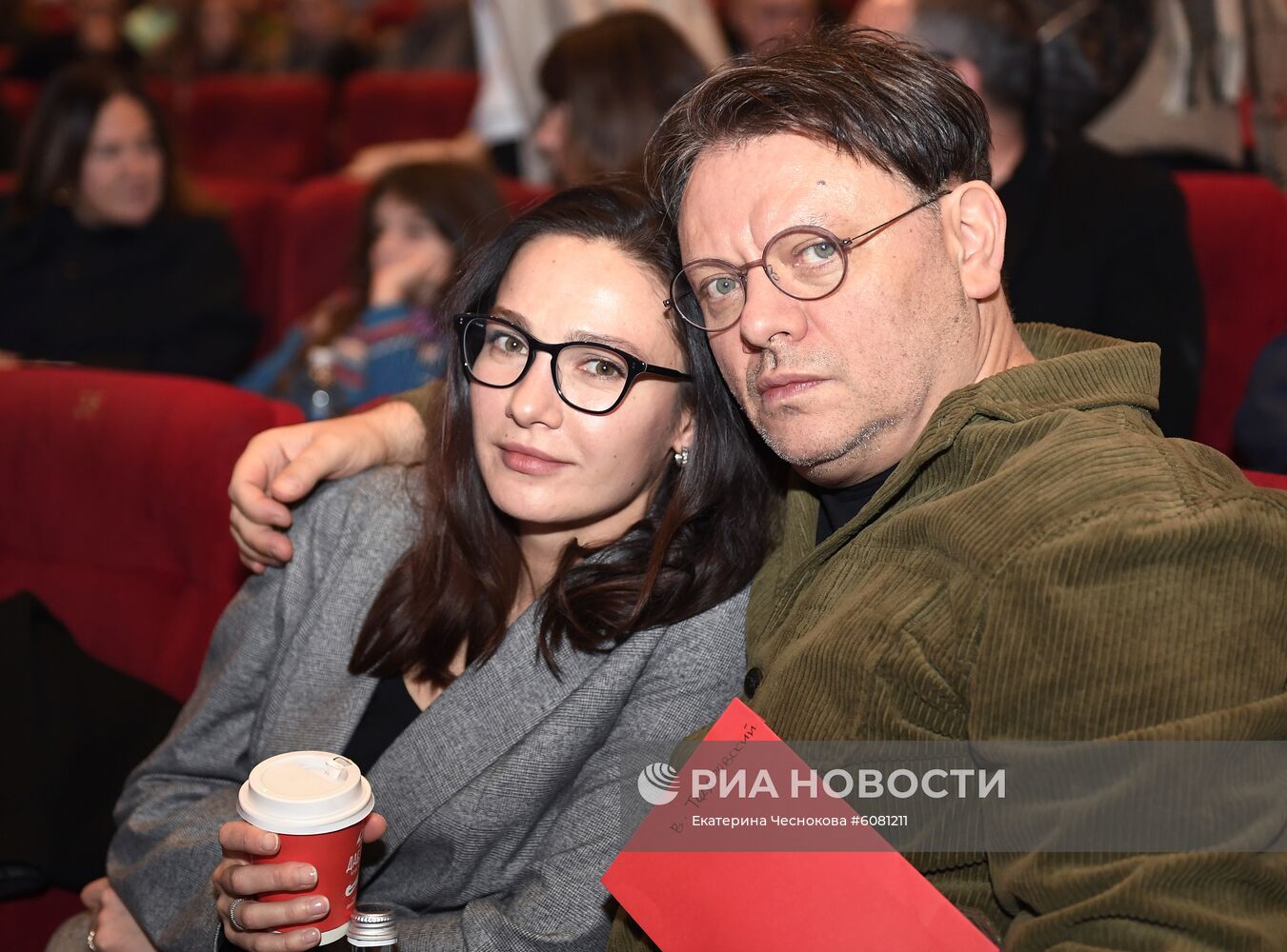 Премьера комедии режиссера А. Пармас "Давай разведемся!"