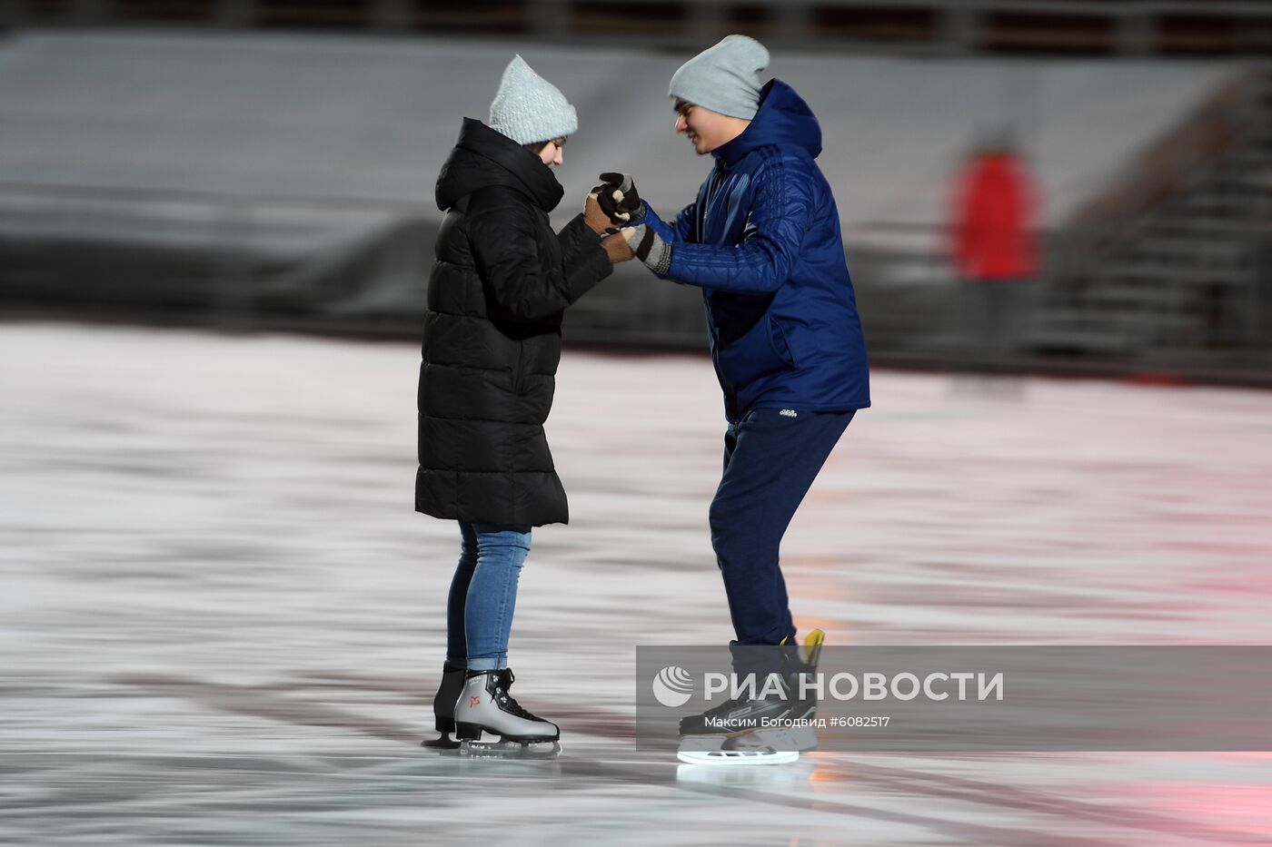 Открытие катка на стадионе "Трудовые резервы" в Казани