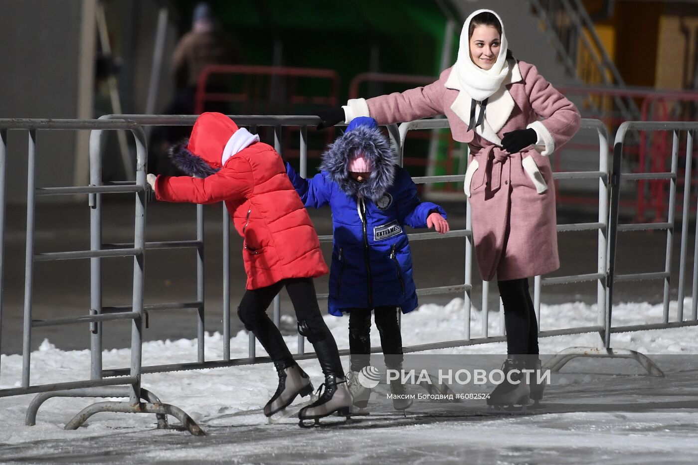 Открытие катка на стадионе "Трудовые резервы" в Казани