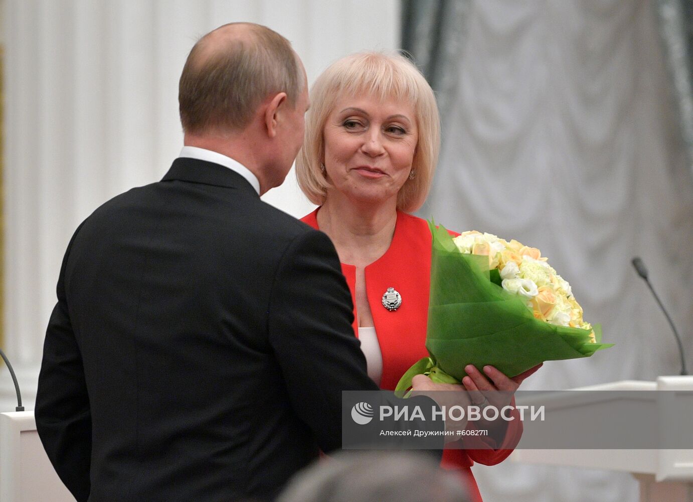 Церемония вручения государственных наград президентом РФ В. Путиным в Кремле