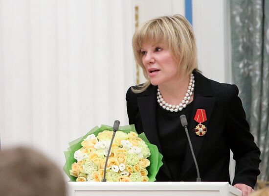 Церемония вручения государственных наград президентом РФ В. Путиным в Кремле