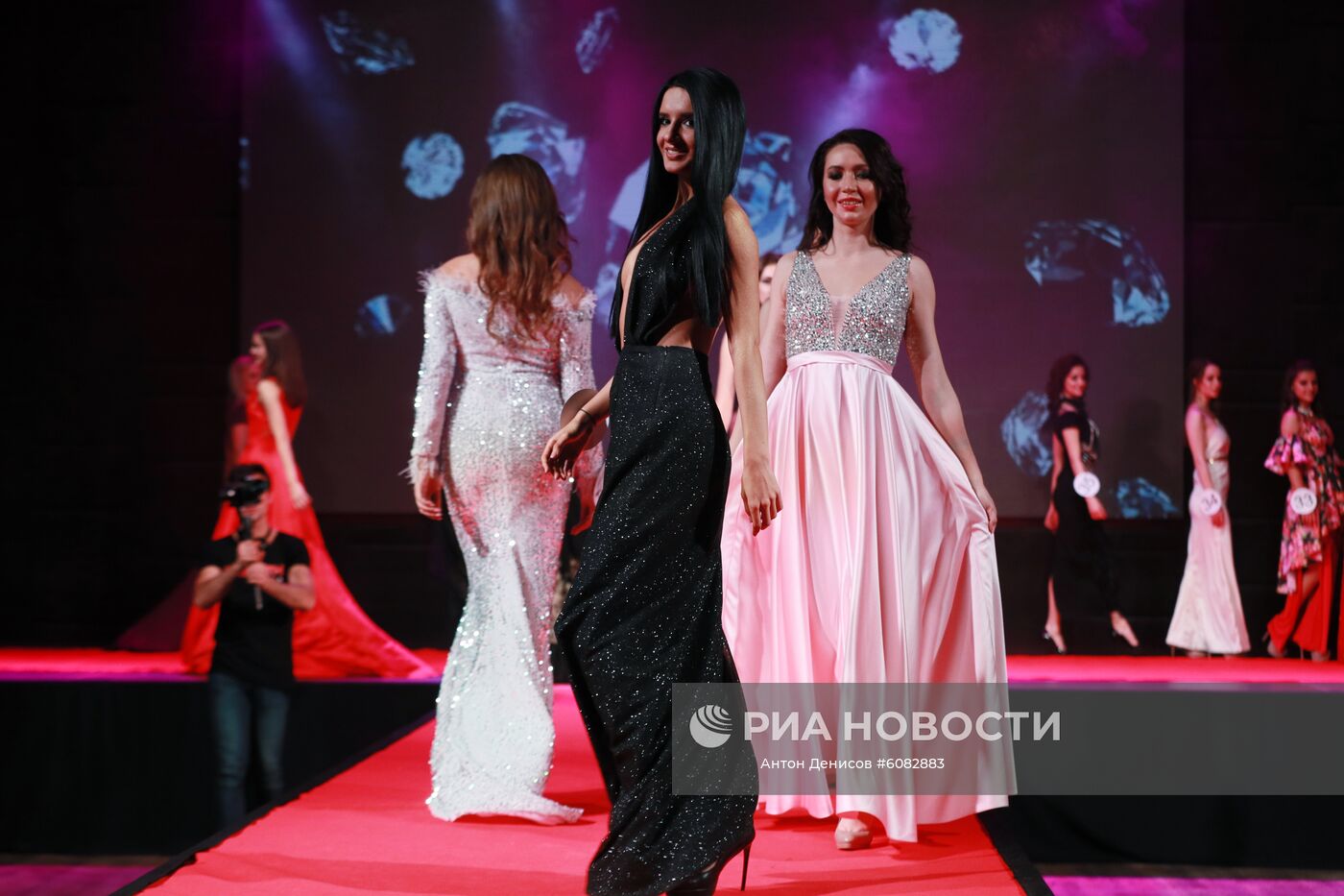 Конкурсы красоты "Российская Красавица 2019", "Топ Модель России 2019" и "Топ Модель PLUS 2019"
